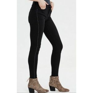 AEO Studded Hi-Rise Black Jeggings